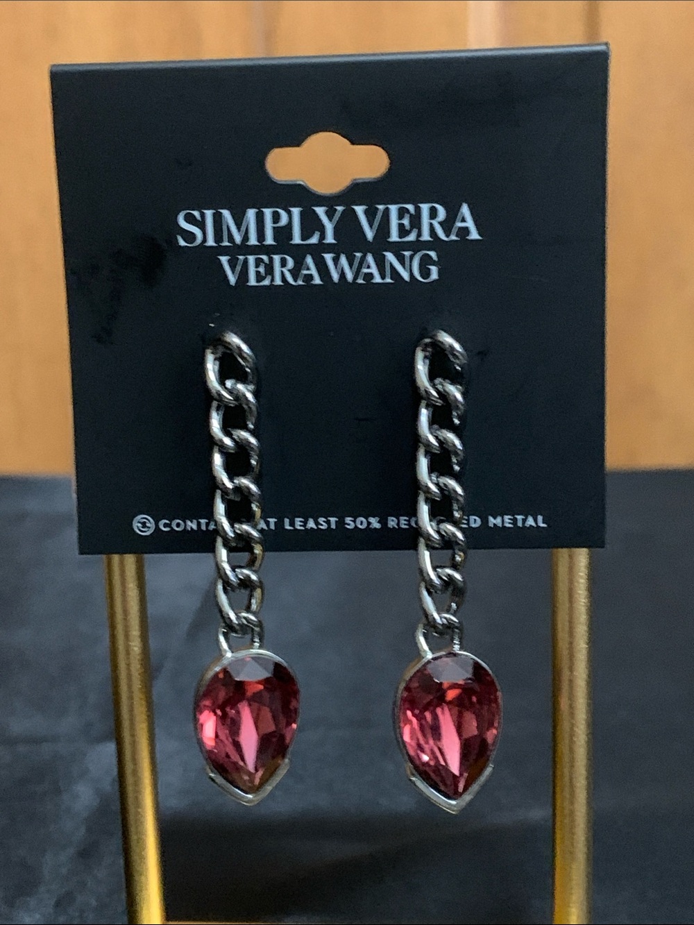 NWT Simply Vera Vera Wang gun metal tone burgundy stone earrings